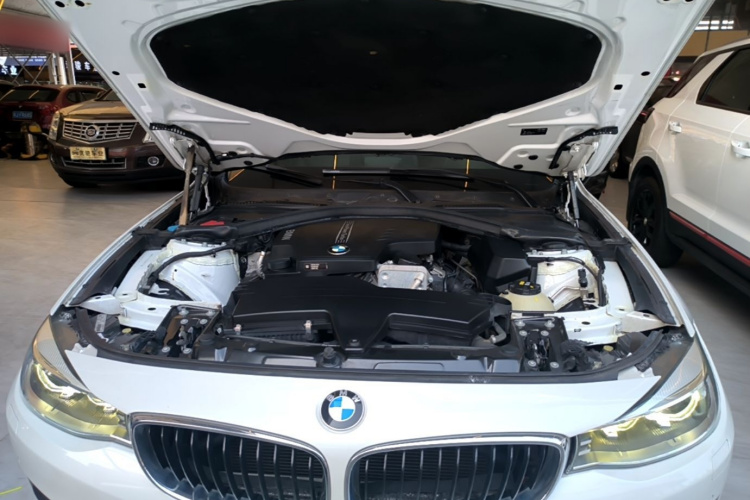 BMW 3 Series GT 2016 #26 BMW 3 Series GT 2016 car image #26
