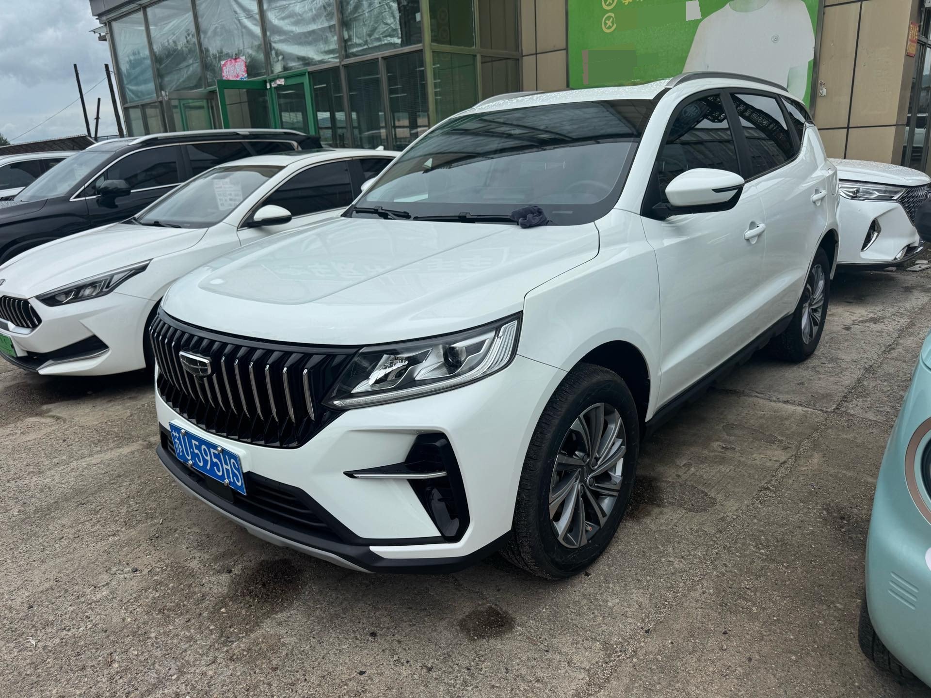 GEELY Vision X6 2023 GEELY Vision X6 2023 car image