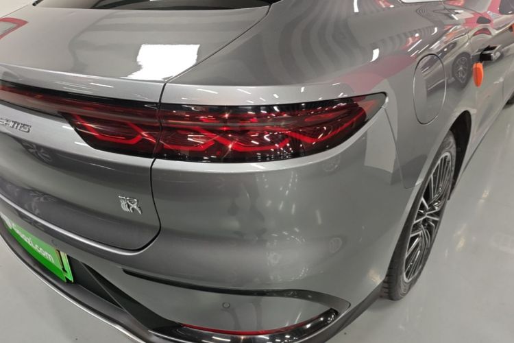 BYD Han 2022 car image #8
