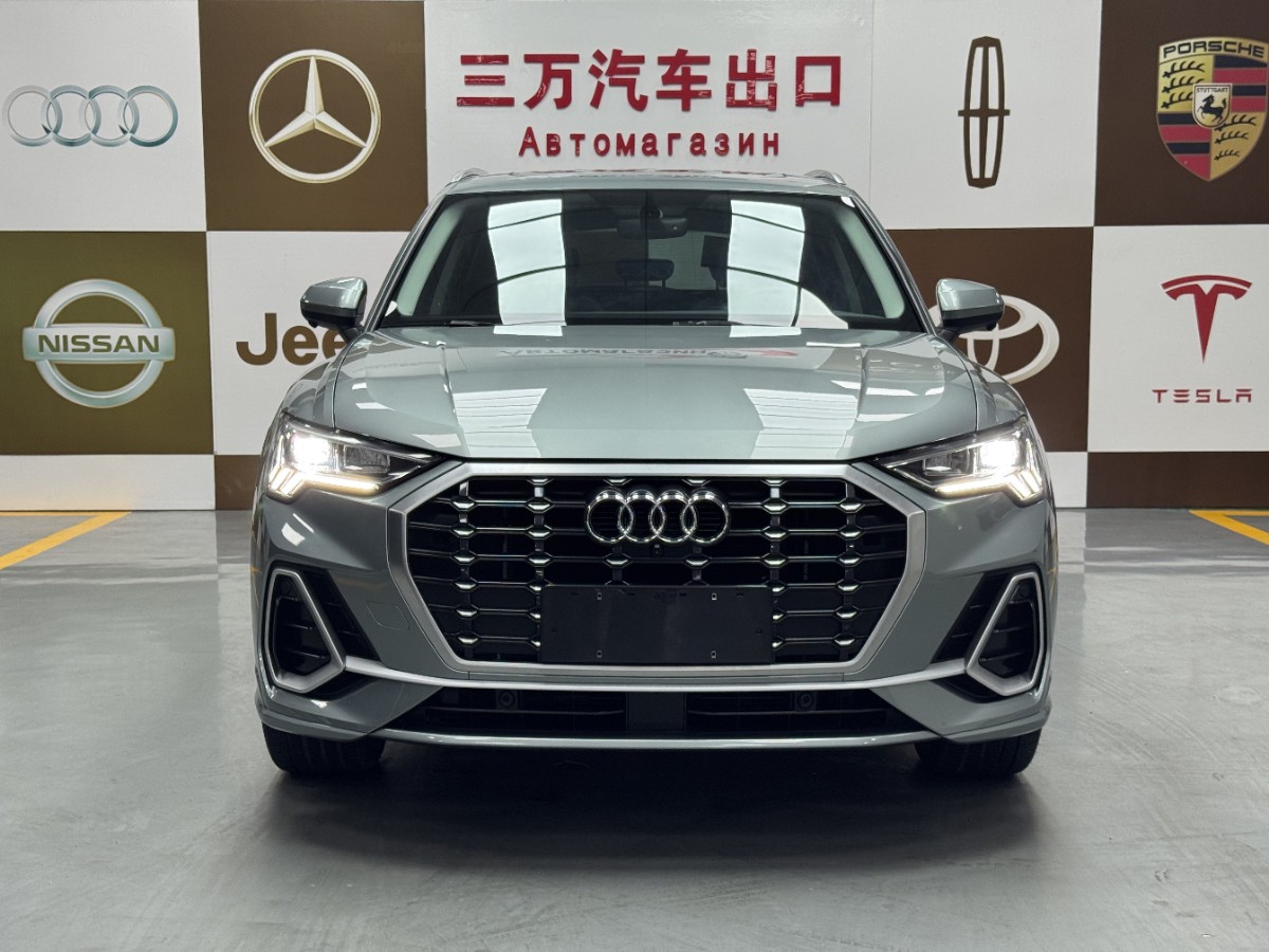 Audi Q3 2022 #2 Audi Q3 2022 car image #2