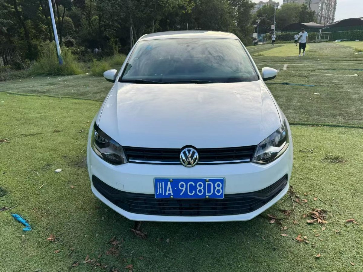 Volkswagen Polo 2015 #2 Volkswagen Polo 2015 car image #2