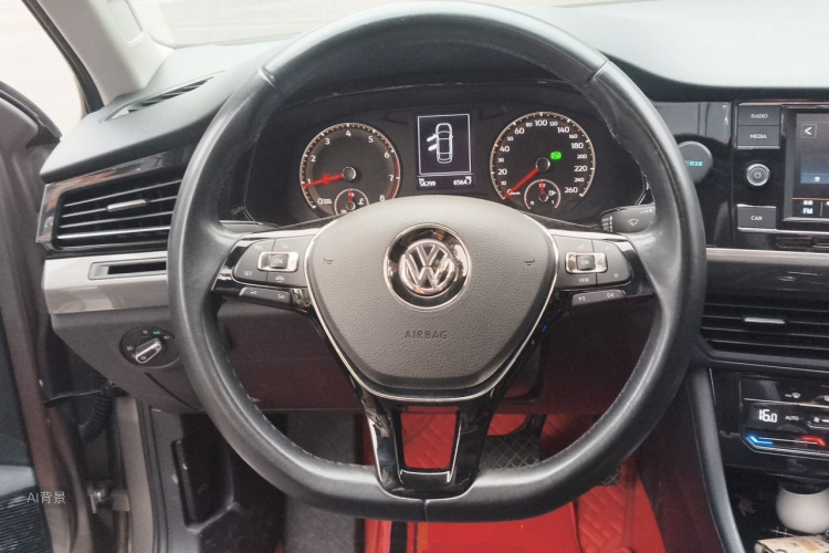 Volkswagen Bora 2020 car image #12