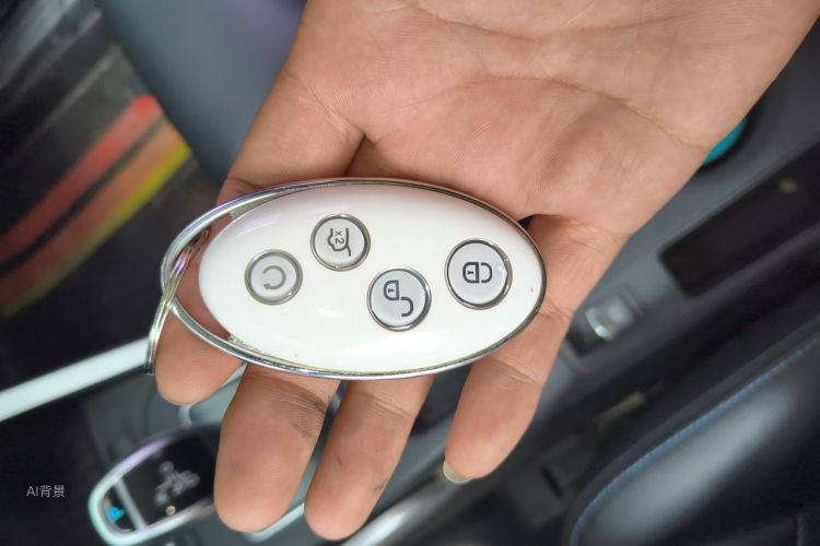 BYD Yuan New Energy 2019 #10 BYD Yuan New Energy 2019 car image #10