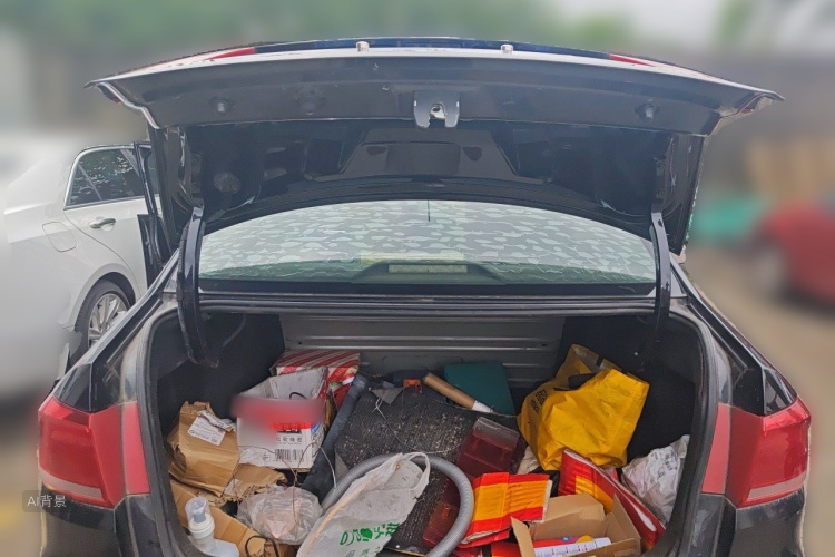 Volkswagen Santana 2015 car image #21