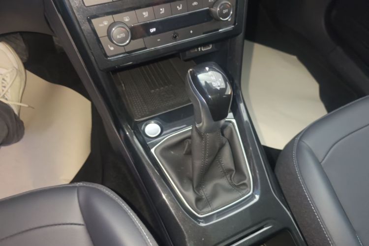 Volkswagen Tharu 2025 #14 Volkswagen Tharu 2025 صورة سيارة #14