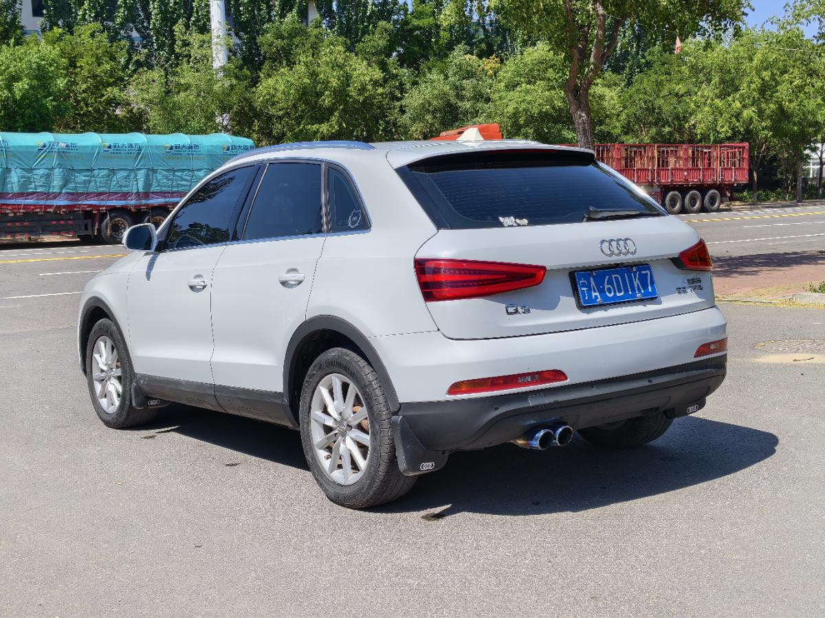 Audi Q3 2014 car image #7