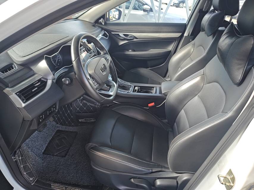 GEELY Emgrand 2019 #7 GEELY Emgrand 2019 car image #7