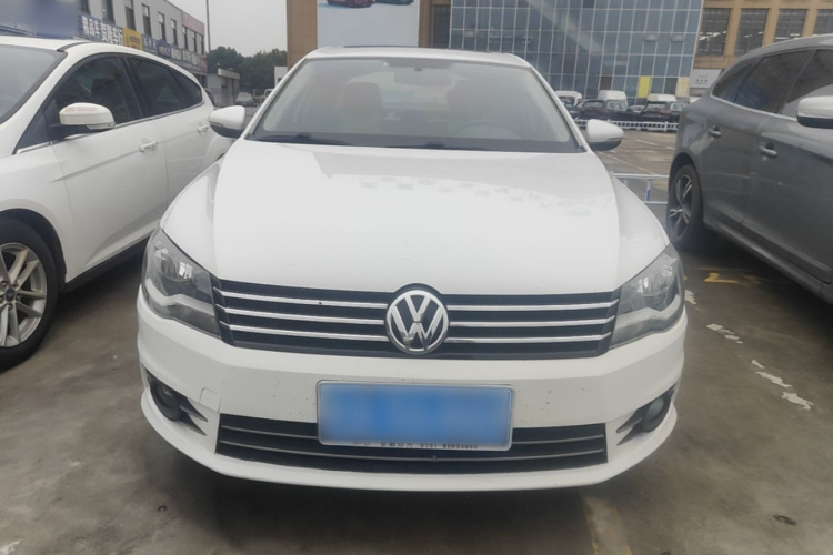 Volkswagen Bora 2016 immagine di auto #3