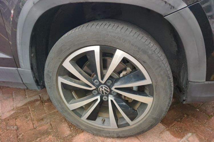 Volkswagen Tharu 2021 car image #9