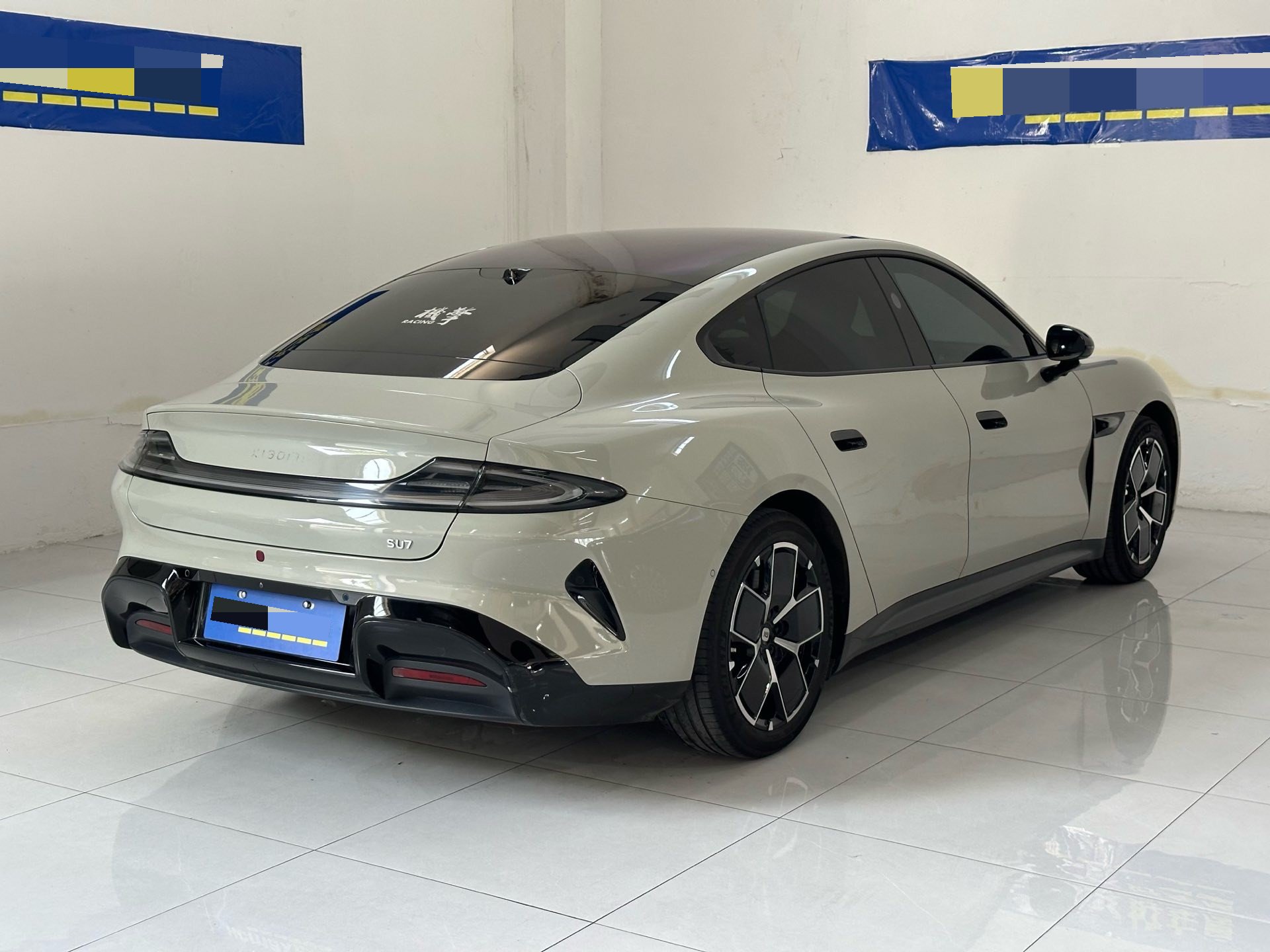 小米汽车 小米SU7 2024 汽车图片 #16
