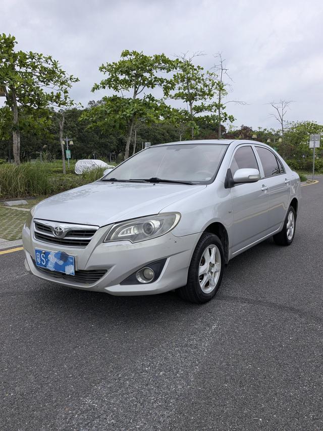 Toyota Corolla (Classic) 2013 #10 Toyota Corolla (Classic) 2013 image de voiture #10