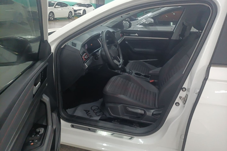 Volkswagen Lavida 2022 car image #12