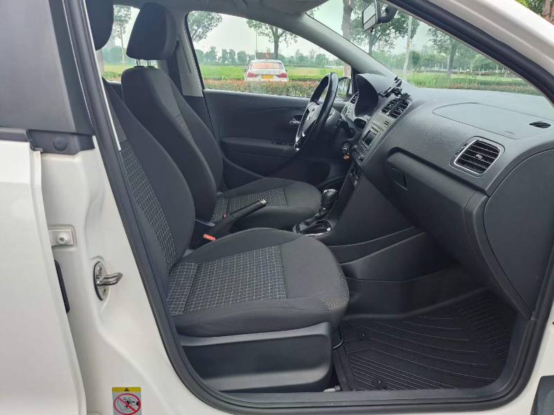 Volkswagen Polo 2016 #4 Volkswagen Polo 2016 car image #4