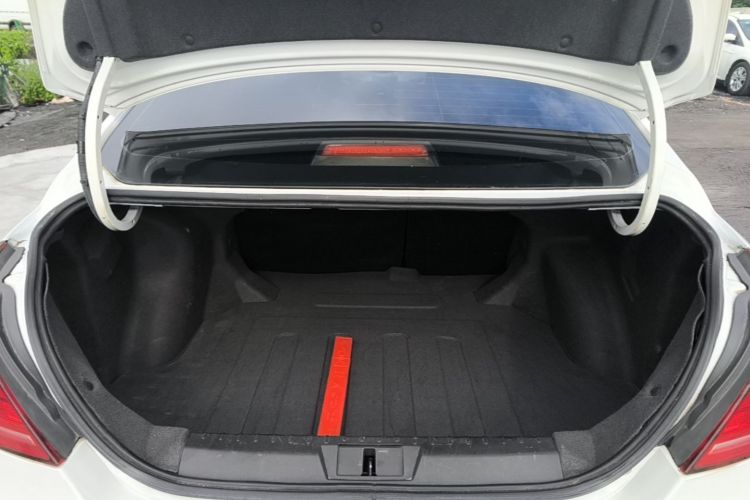 GEELY Emgrand 2016 #21 GEELY Emgrand 2016 car image #21