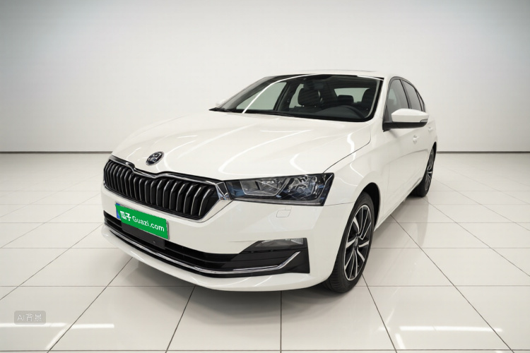 Skoda Rapid 2021 car image #2