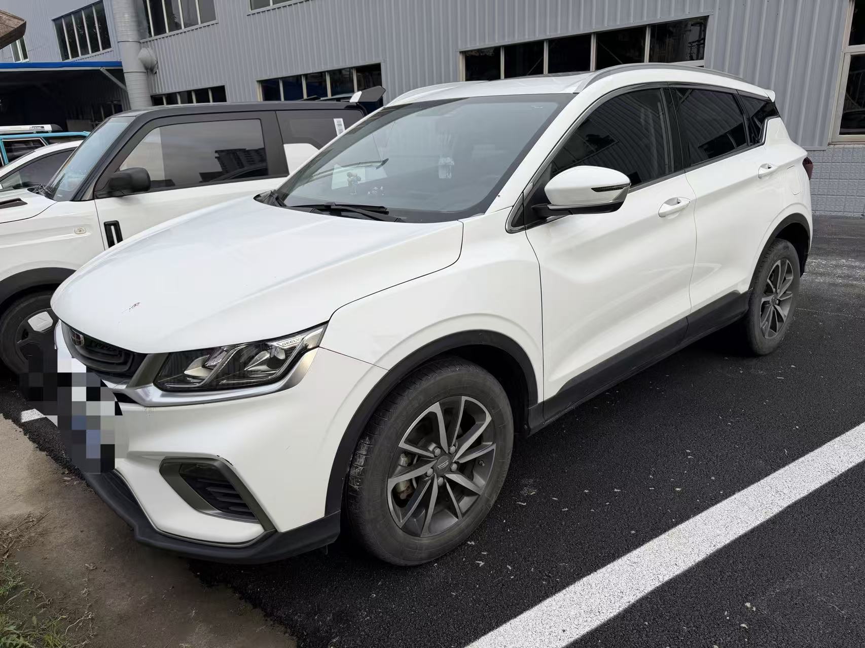 GEELY Coolray 2021 car image 