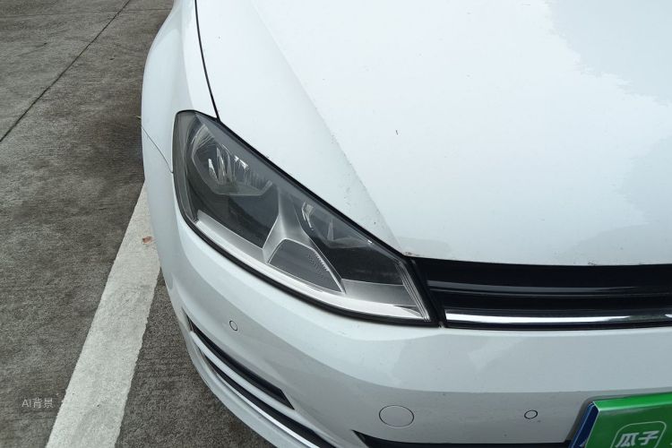 Volkswagen Golf 2017 car image #8