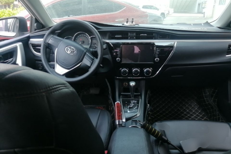 Toyota Corolla 2017 car image #10
