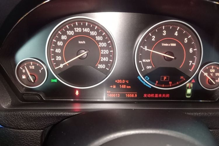 BMW 3 Series 2018 imagen de coche #16