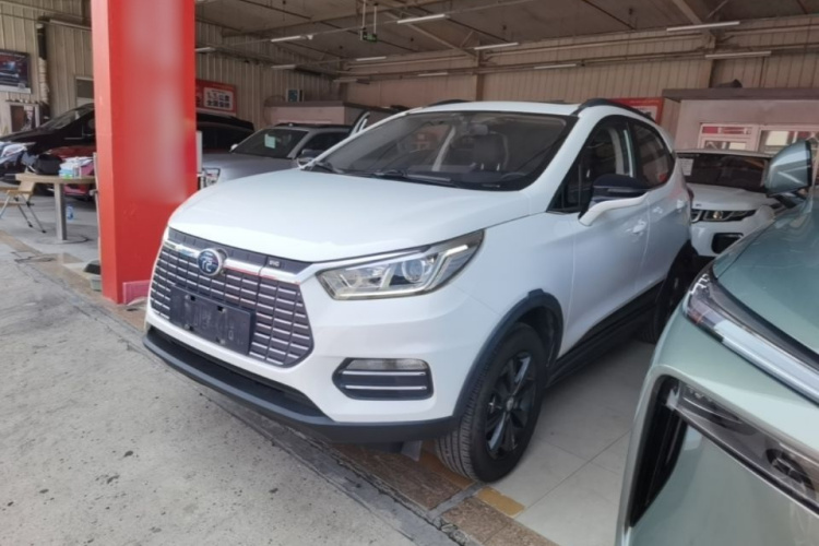 BYD Yuan New Energy 2019 immagine di auto #2
