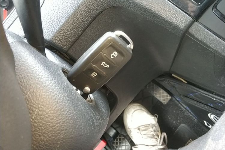 Volkswagen Santana 2017 #14 Volkswagen Santana 2017 car image #14