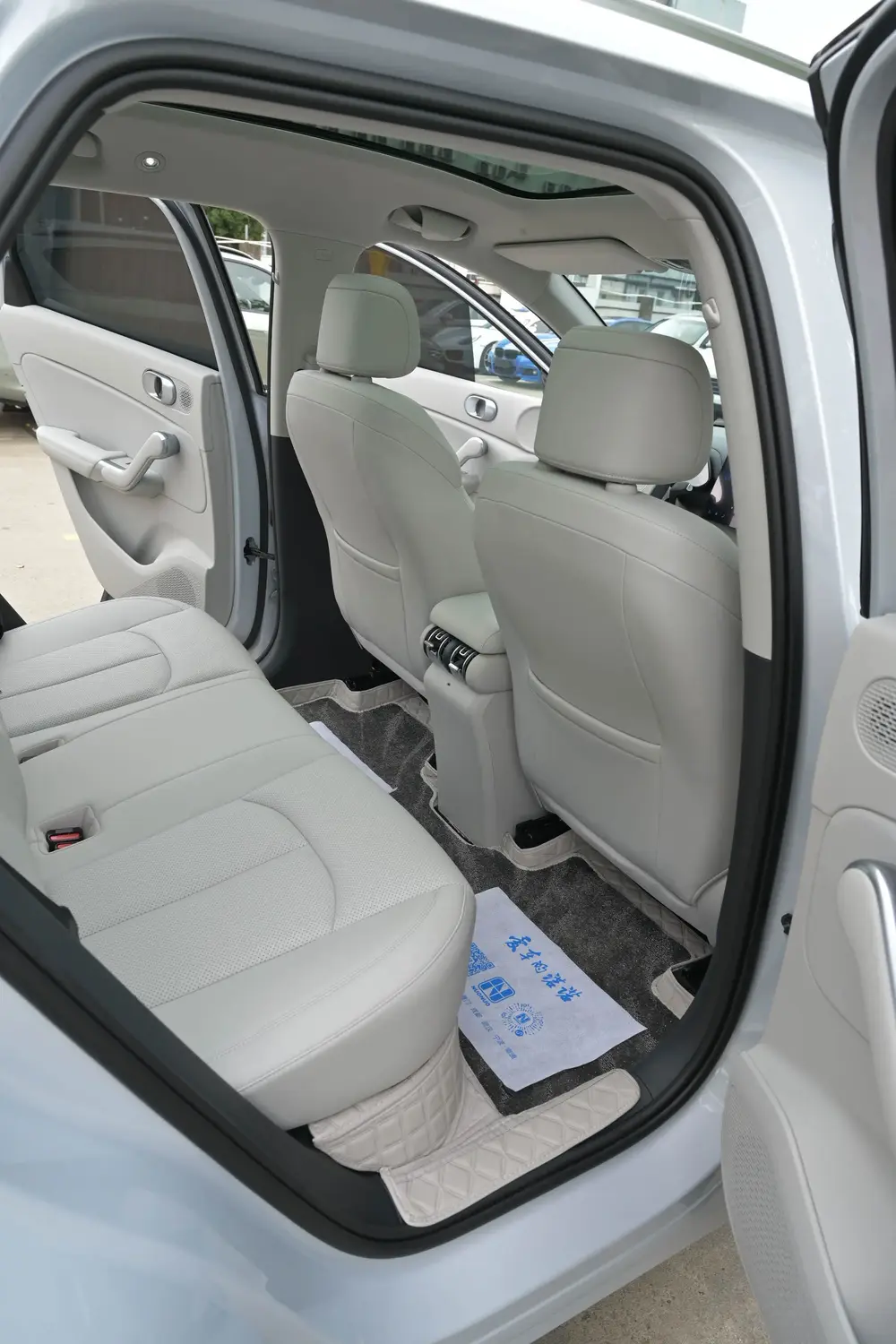2026 #9 2026 immagine di auto #9