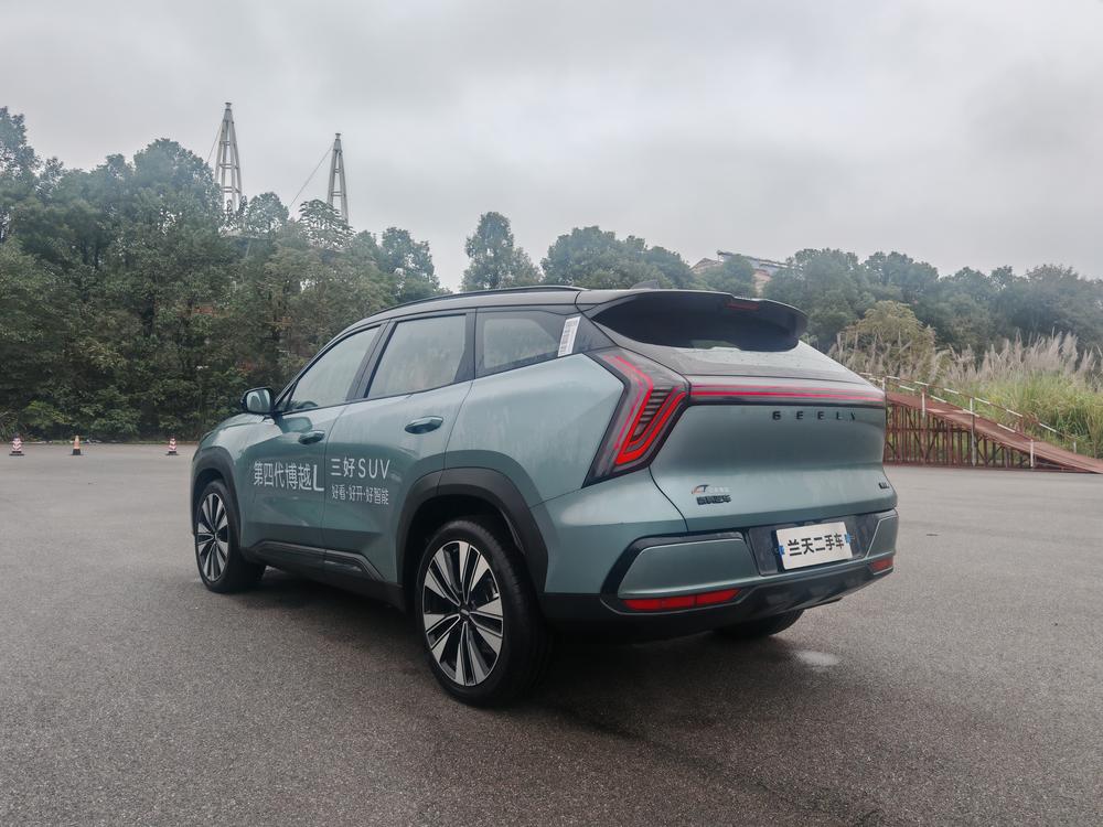GEELY Boyue L 2025 car image #5