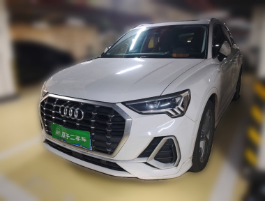 Audi Q3 2022 Audi Q3 2022 car image