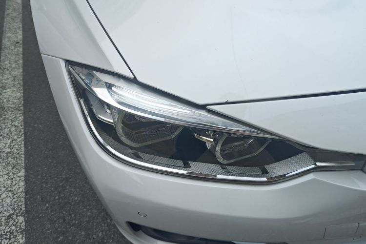 BMW 3 Series 2016 #8 BMW 3 Series 2016 صورة سيارة #8