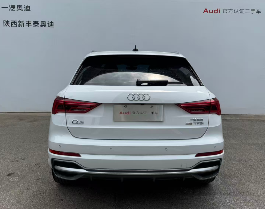 Audi Q3 2021 car image #4