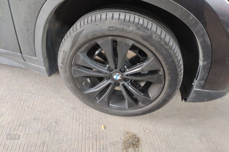 BMW X1 2021 car image #9