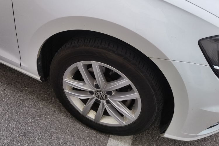 Volkswagen Golf 2019 #9 Volkswagen Golf 2019 car image #9