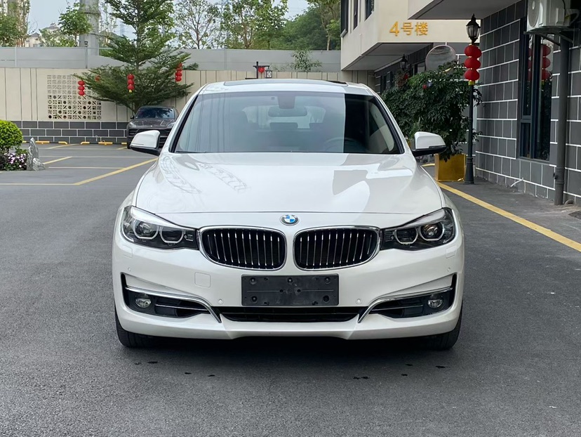 BMW 3 Series GT 2017 #2 BMW 3 Series GT 2017 car image #2
