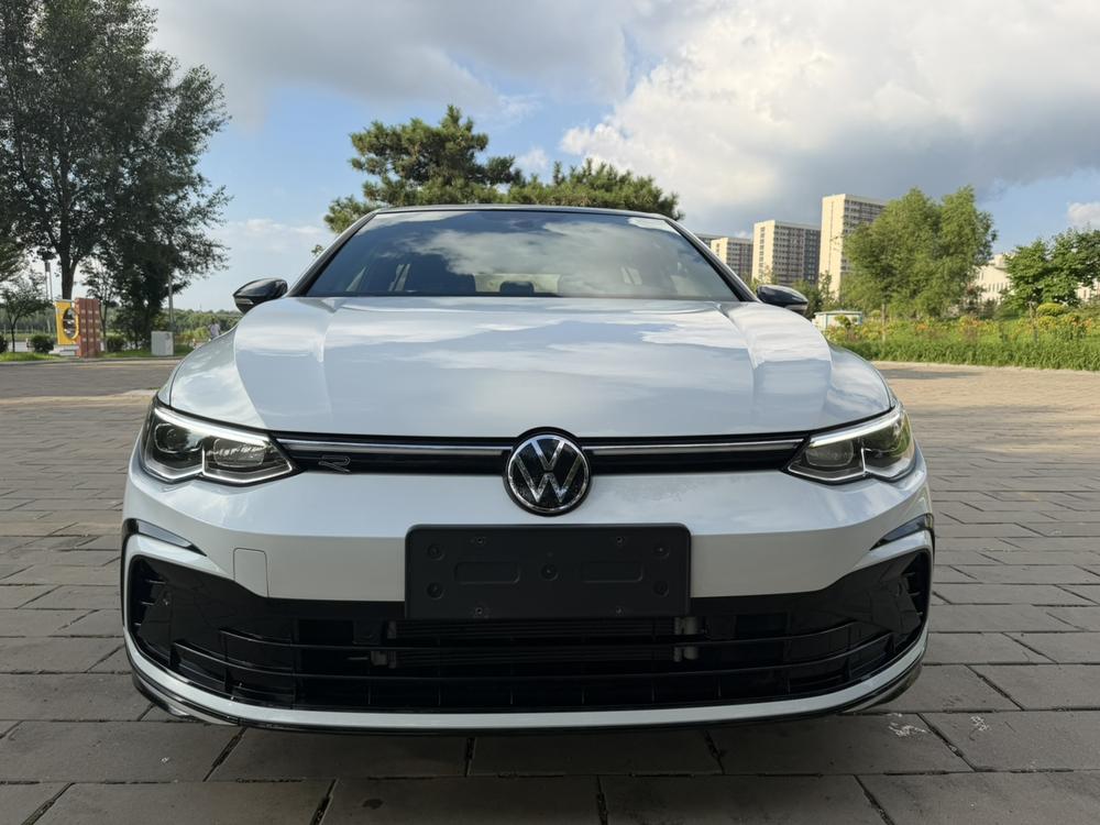 Volkswagen Golf 2023 #2 Volkswagen Golf 2023 car image #2