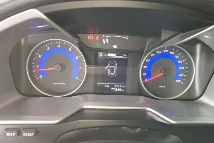 GEELY Emgrand 2016 #12 GEELY Emgrand 2016 car image #12