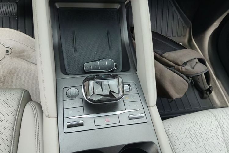 BYD YuanUP 2024 #18 BYD YuanUP 2024 car image #18
