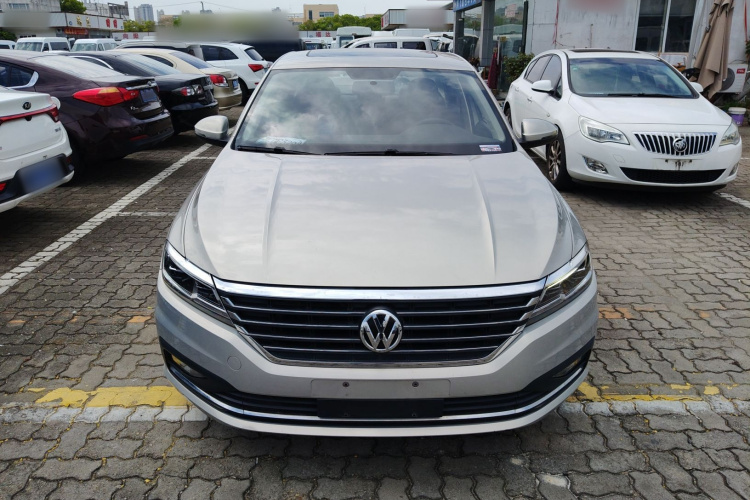 Volkswagen Lavida 2019 imagen de coche #3