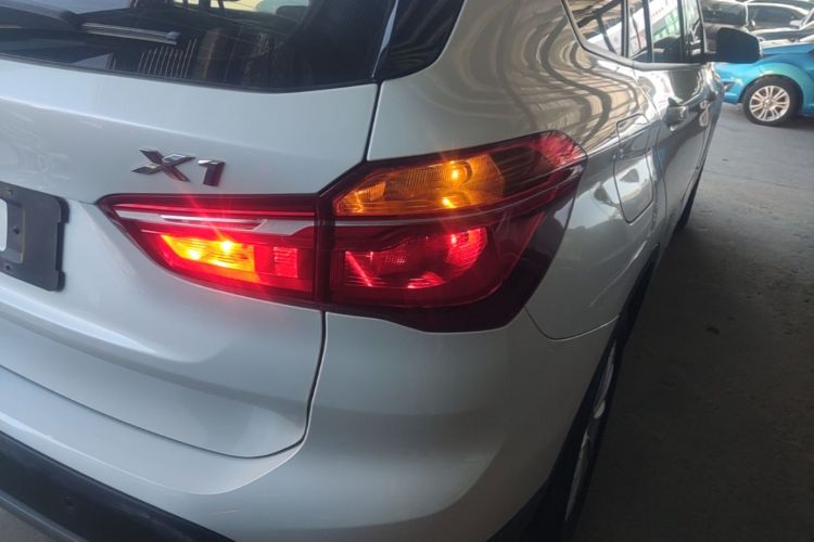 BMW X1 2017 car image #8
