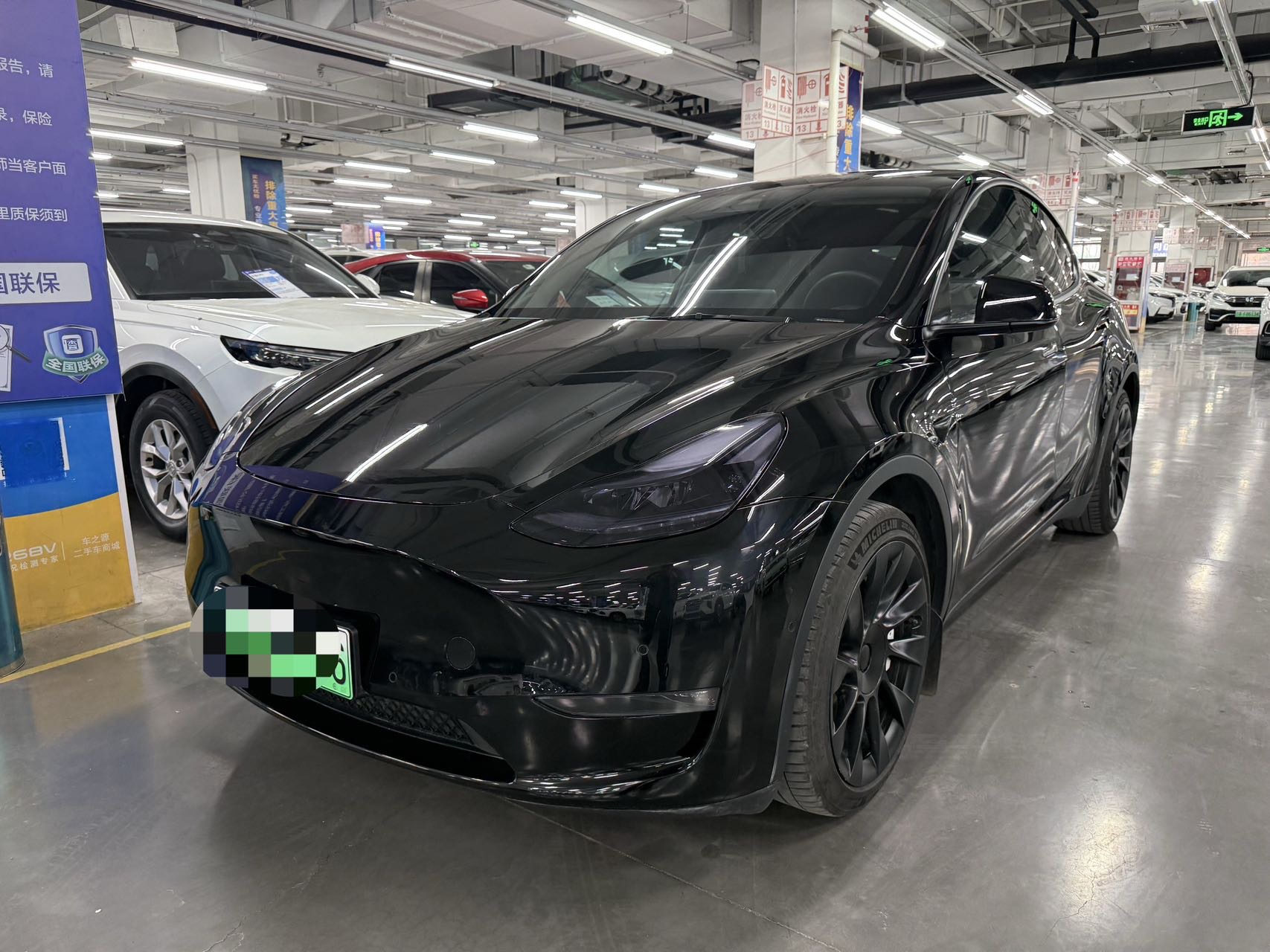 Tesla Model Y 2021 Tesla Model Y 2021 car image