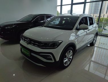 Volkswagen T-Cross 2021 immagine di auto 