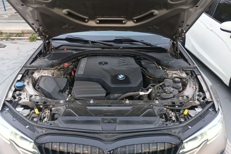 BMW 3 Series 2020 #20 BMW 3 Series 2020 car image #20