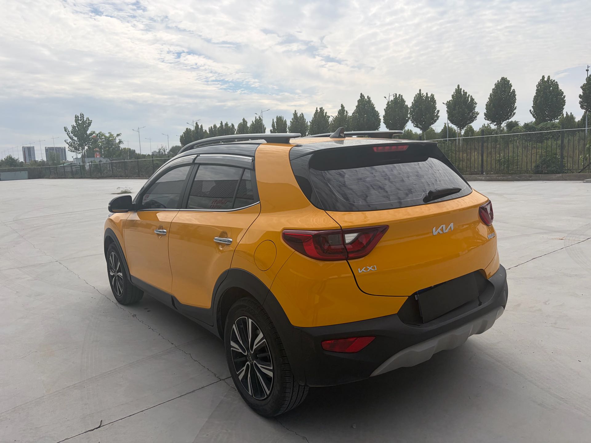 Kia KX1 2023 imagen de coche #5