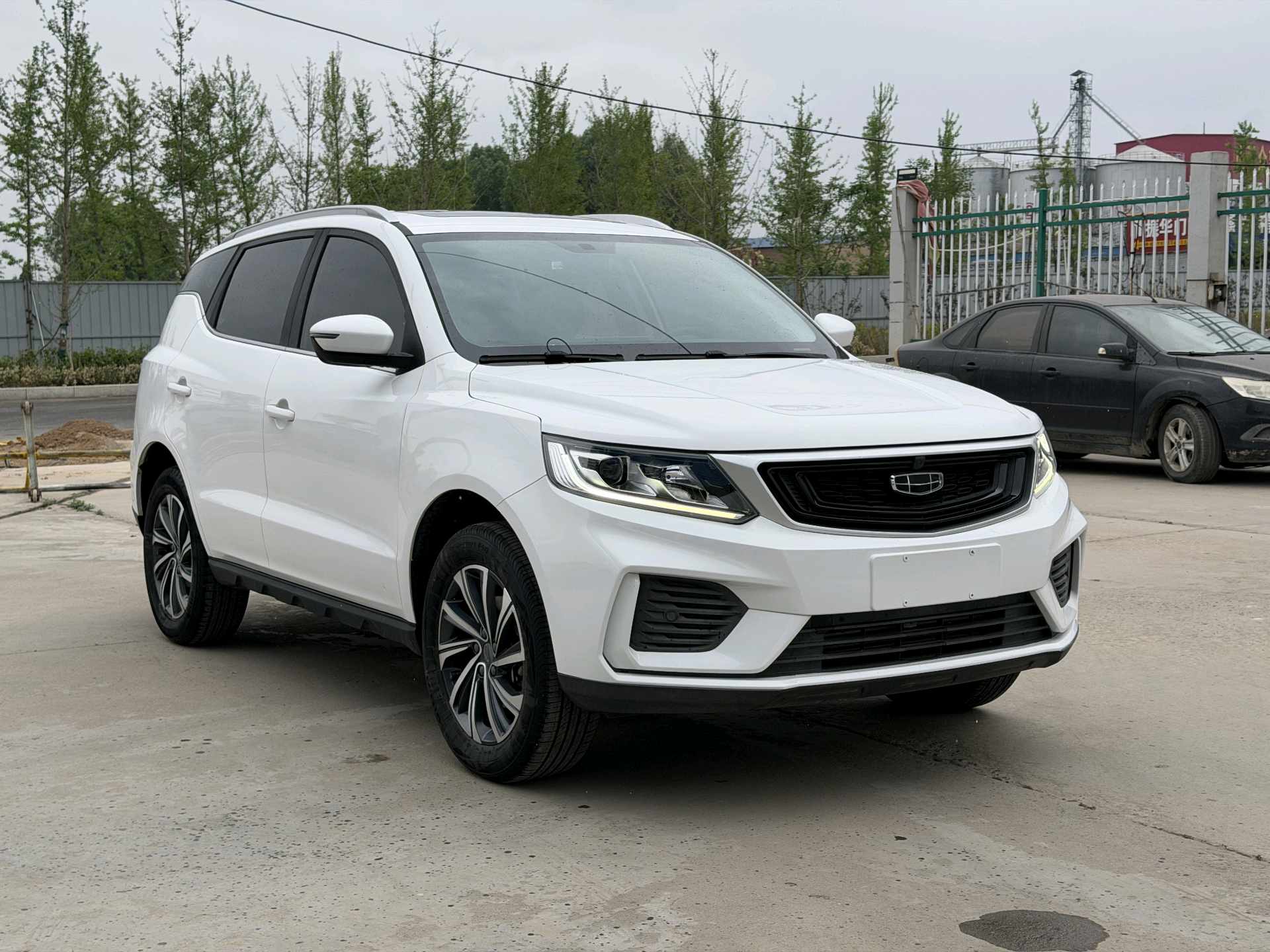 GEELY Vision X6 2021 image de voiture #2