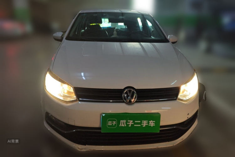 Volkswagen Polo 2016 car image #3