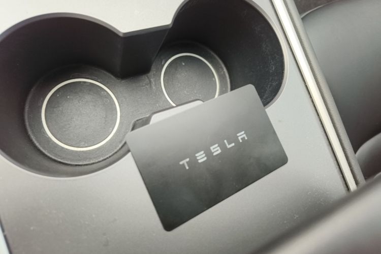 Tesla Model 3 2021 #10 Tesla Model 3 2021 car image #10