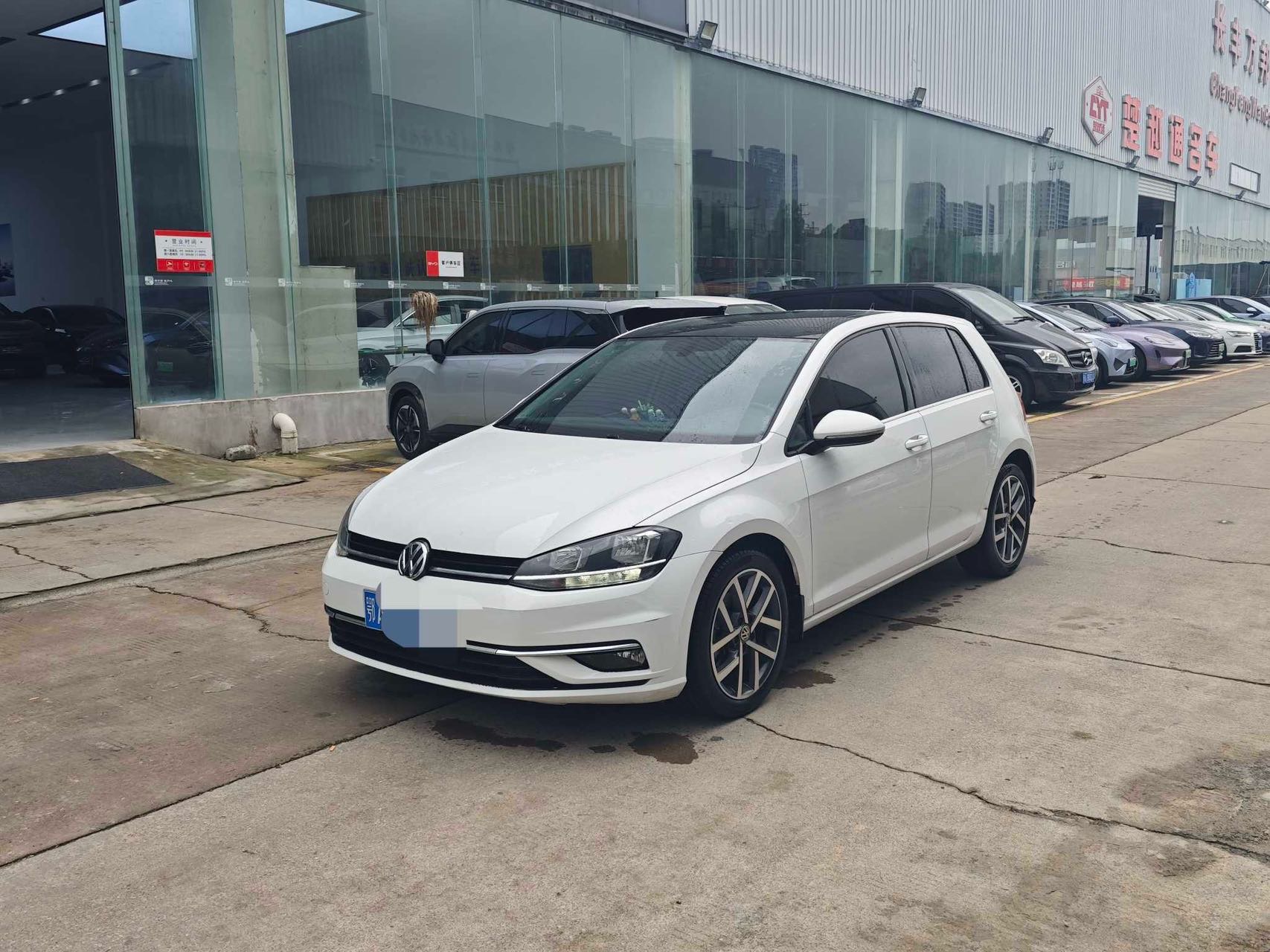 Volkswagen Golf 2020 Volkswagen Golf 2020 car image