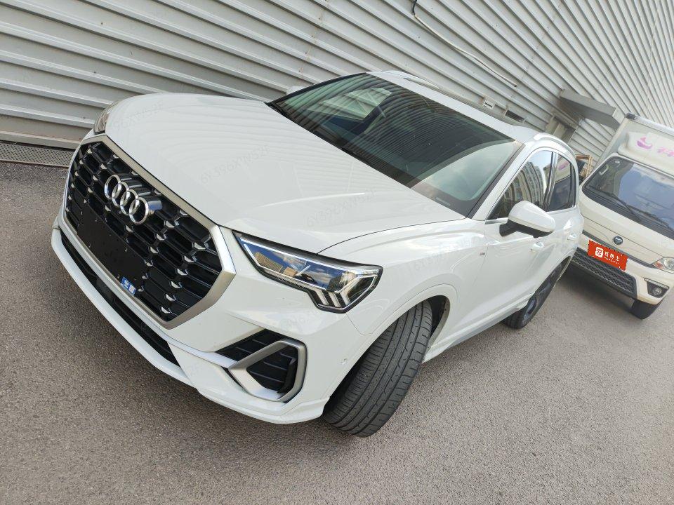 Audi Q3 2022 Audi Q3 2022 car image