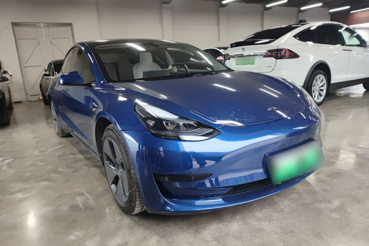 Tesla Model 3 2022 car image #6