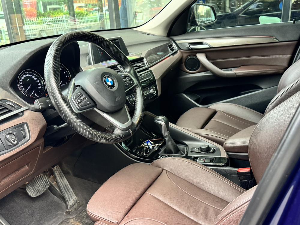 BMW X1 2019 car image #8