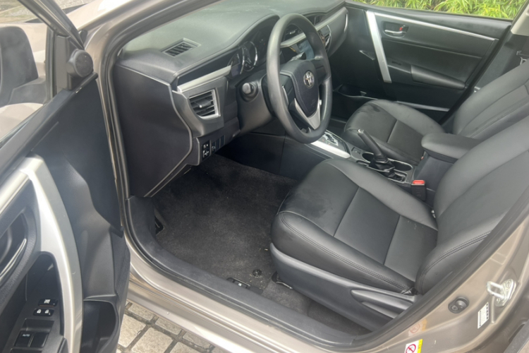 Toyota Corolla 2018 #9 Toyota Corolla 2018 car image #9